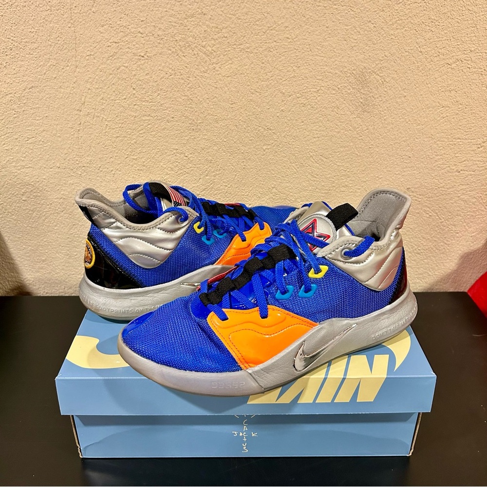 Nike NASA x PG 3 Apollo 14 Sneakers